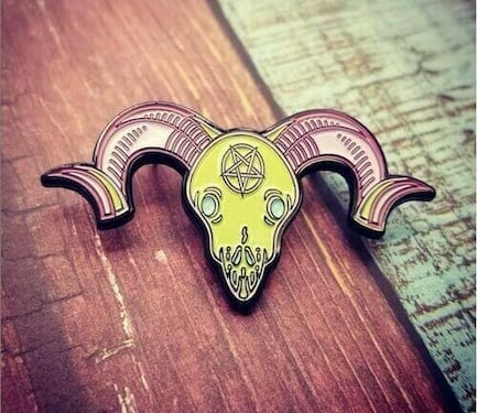 Animal Skull Pin