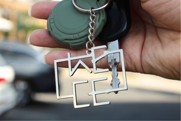Die-cast keychain detail