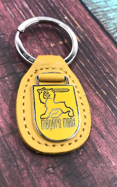 leather keychain with metal attachment for Meyers Manx